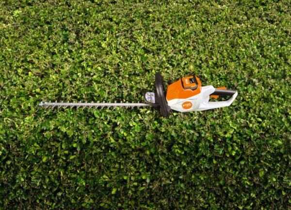 HSA 50 Battery Hedge Trimmer (AK Battery System) - Image 6